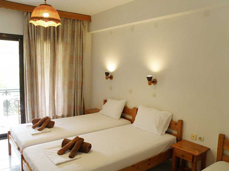 Standard triple studio 7